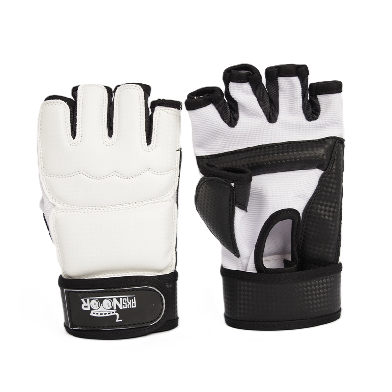 Taekwondo Gloves – Protection and Performance for Every Strike